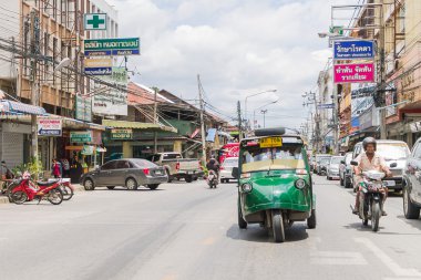 Ayutthaya, Tayland Thailand, otomatik çekçek üç-weeler tuk-tuk taksi driv