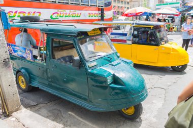 Ayutthaya, Tayland Thailand, otomatik çekçek üç-weeler tuk-tuk taksi driv