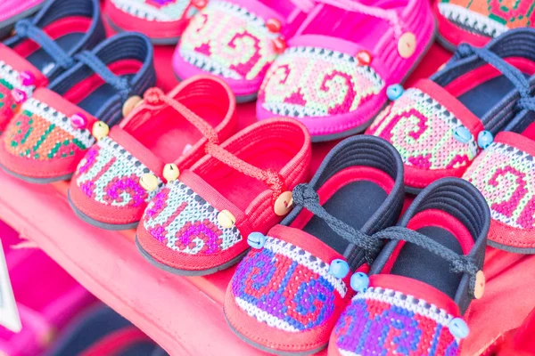 Chaussures pour enfants HMONG Handmade Hill Tribe — Photo