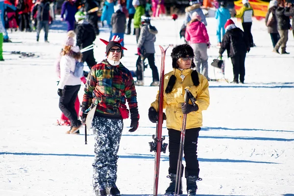 Bansko Bulgarien Januari 2016 Människor Skidåkning Skidort — Stockfoto