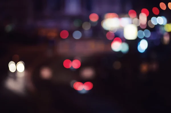 Абстрактный размытый фон ночного городского пейзажа — стоковое фото