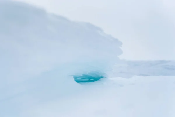 Gros Plan Glace Bleue Beau Fond Hiver — Photo