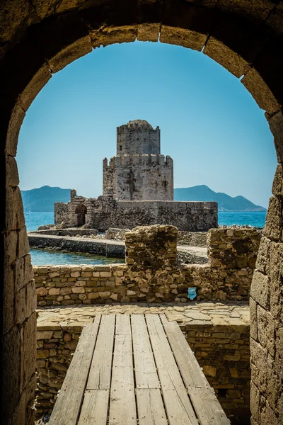 La torre Bourtzi, Methoni, Peloponeso, Grecia . — Foto de Stock