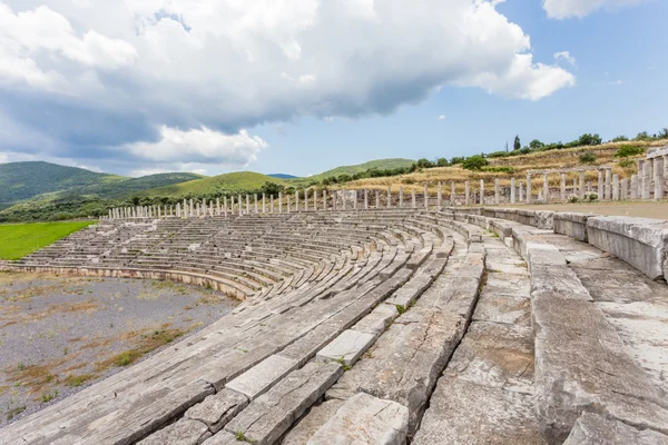 Antyczne stadion w starożytnych Messina, Grecja — Zdjęcie stockowe