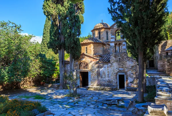 Monasterio bizantino en Kaisariani, Atenas — Foto de Stock