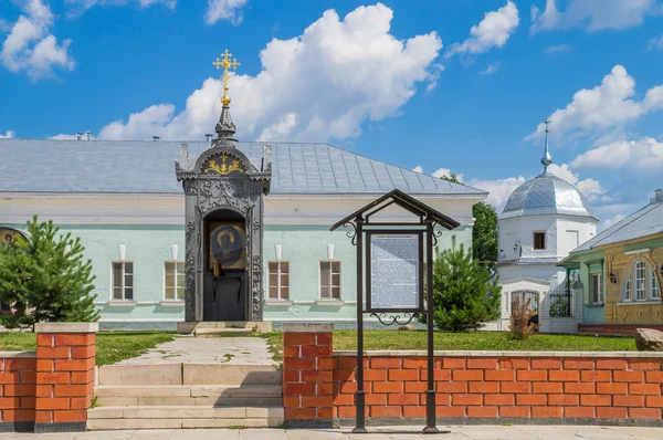 Rosja. Murom. klasztor Zwiastowania. Nekropolia — Zdjęcie stockowe
