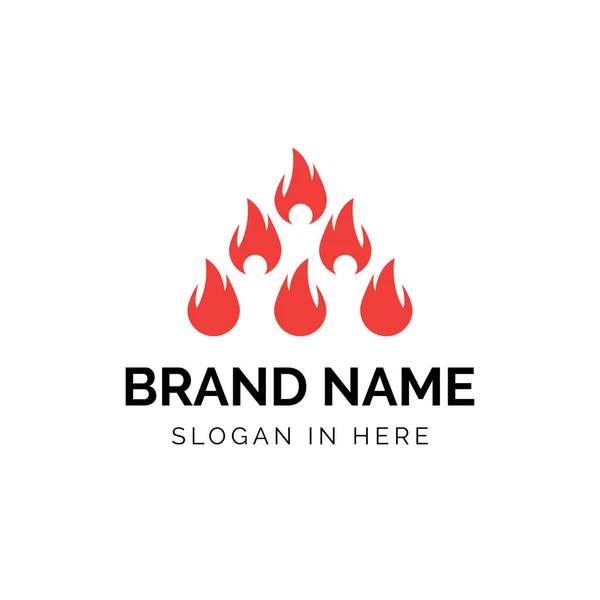Alev simgesi içinde negatif alan stili olan insanların bulunduğu takım logo simgesi tasarımı