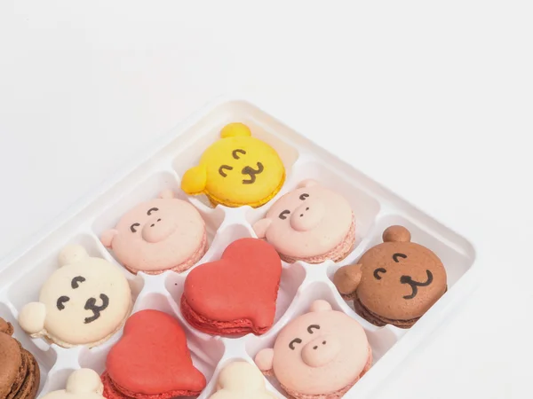 Gros plan macarons animal et forme de coeur — Photo