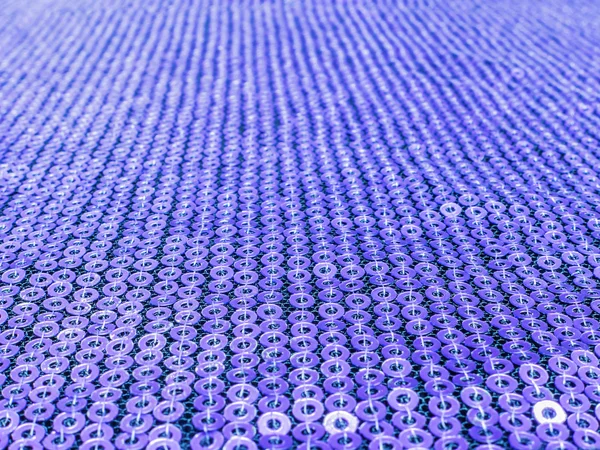 Lantejoulas violeta fundo bordado — Fotografia de Stock