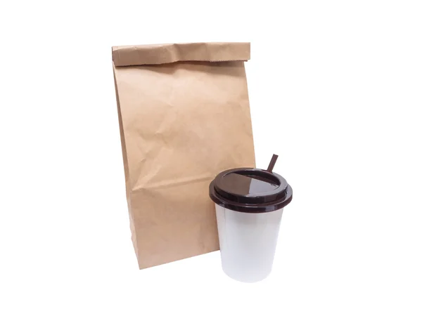 절연 커피와 종이 가방 — 스톡 사진