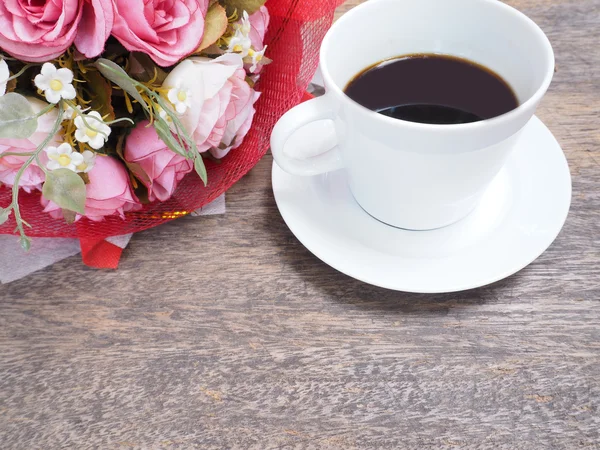 Kawa i kwiat — Zdjęcie stockowe
