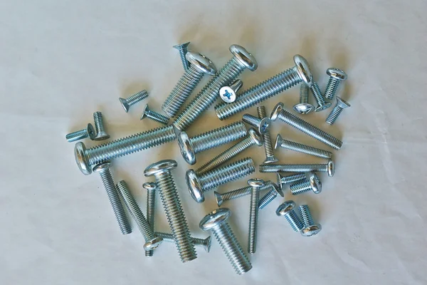 Tornillos de hierro para estructuras metálicas . — Foto de Stock