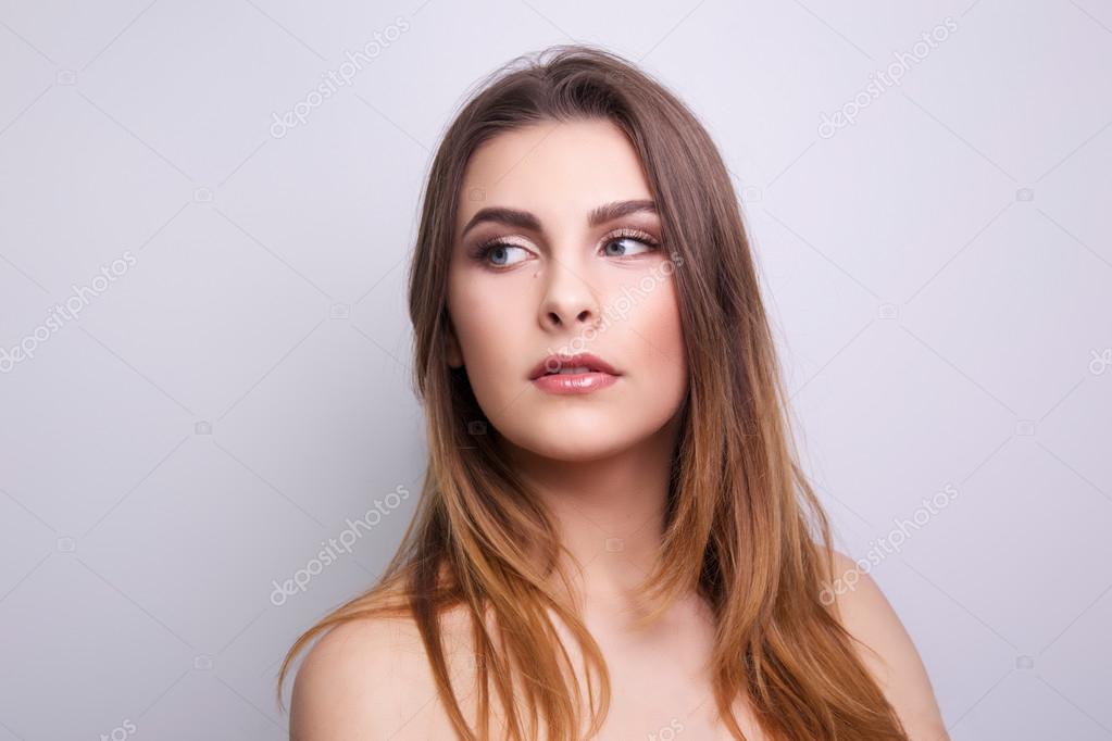 Fotografie dívek v nahé