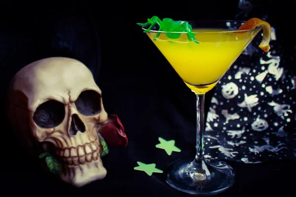 Cocktail d'Halloween fruité Photos De Stock Libres De Droits