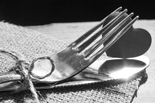 Romantyczny nóż i widelec — Zdjęcie stockowe
