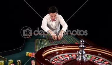 Oyuncu casino kazanılan fişleri alır. Geri