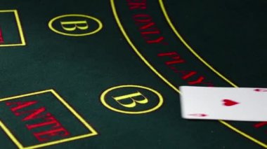 Croupiers el masada iki poker kartları, yavaş hareket satış