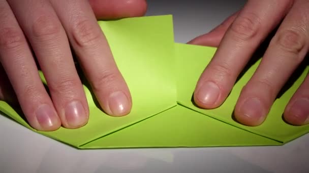 Origami χρώμα. Κινηματογράφηση σε πρώτο πλάνο — Αρχείο Βίντεο