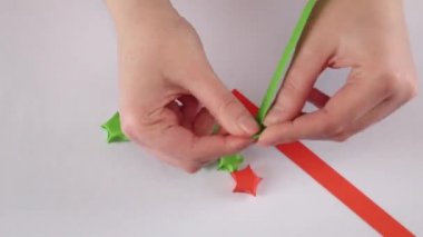 Renkli kağıt yıldız. Beyaz. Zaman atlamalı