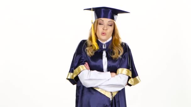 Boldogtalan és frusztrált diplomás mutató hüvelykujját lefelé. Fehér — Stock videók
