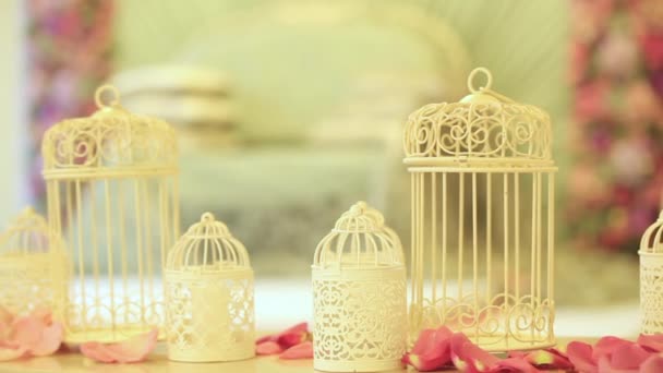 Wedding candlesticks and sofa with lace. Dynamic change of focus. Close up — Stock Video