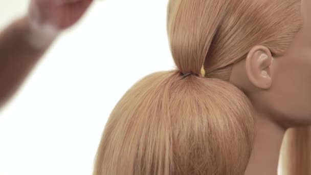 Ball formed out of the hair. Hairstyle with shaggy white hair. Close up — Stock Video