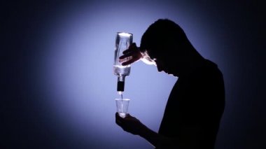 Arka alışkanlıkları. Alkolizm. Arka ışık