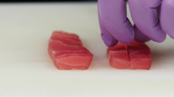 Chef lays out thin slices of fish. Close up — Stock Footage Chef lays out thin slices of fish. Close up Stock Video