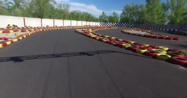 Karting pisti. Havai atış