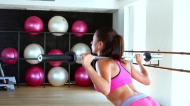 Sportif kadının hiç bir şey yapması