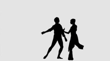 Siluet profesyonel bale çifti karanlık sahnede dans ediyor. Her harekette zarafet ve şefkat..