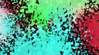 Siyah arka planda ekranın farklı taraflarından renkli süt damlaları var. Makro süt sıvısı ses titreşimlerinin neden olduğu sıçramalar ve damlacıklar yaratıyor. Ağır çekim. Kapat..