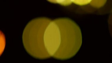 Sarı sabun köpüğü siyah, arka planda, bokeh, yakın çekim