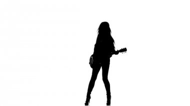 Beyaz arka planda elektro gitar la dans eden genç bir kızın silueti.