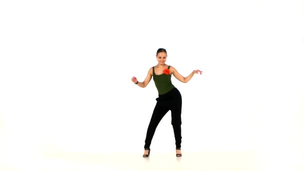 Slim professional dancer woman finish dancing social latino dance, on white — Stock Video