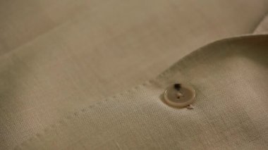 hafif bir keten ceket