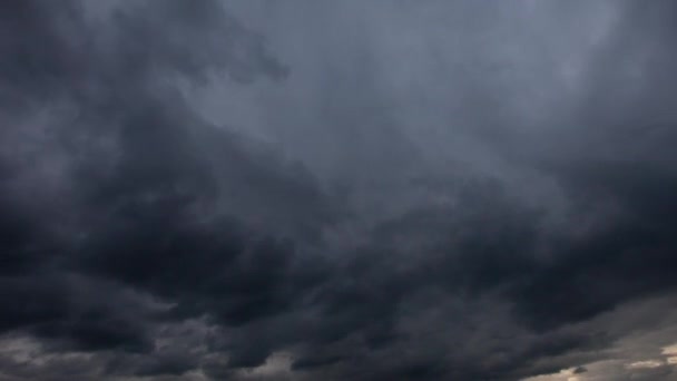 Background of storm clouds before a thunder-storm. Timelapse — Stock Video