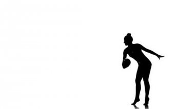 Siluetleri jimnastikçi çalış bir topu, güzel hüner, siyah ve beyaz resim, yavaş hareket ile