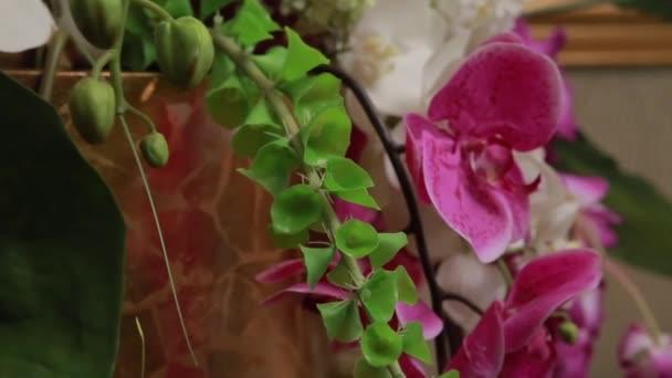 Beautiful flower wedding decoration. Close up. — Stock Video