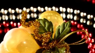 Noel veya Yeni Yıl ve boncuklar için üzüm gibi oyuncak, rotasyon, siyah, yakın
