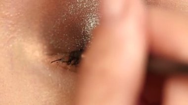 göz kalemi closeup göz, Kapat üzerinde uygulanması modeli