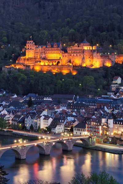 Castillo de Heidelberg y Puente Viejo — Foto de Stock