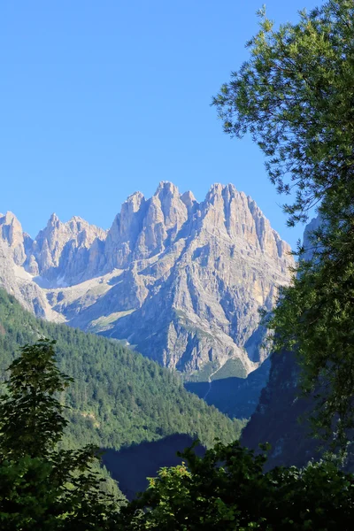 Mountain view in Molveno — Stockfoto