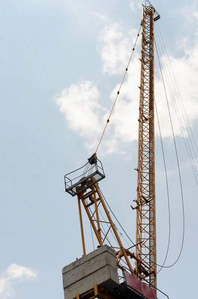 Crane at construction site — Stock Photo, Image