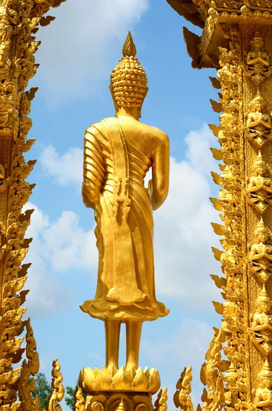 Buddha in piedi — Foto Stock