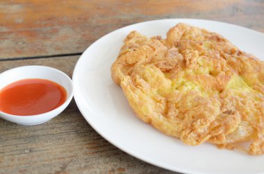 omlet kıyılmış domuz eti ile