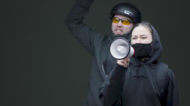 Eşit hakları protesto eden insanlar, siyahi yaşamları boyunca megafonla göstericiler madde savaşları kampanyası, kopyalama alanı