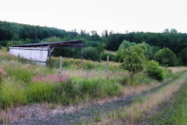 Holzkonstruktion Einer Landstraße Ländlichen Deutschland Einem Sommerabend — Stockfoto