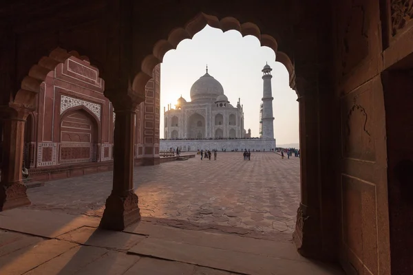 Taj mahal in uttar pradesh, indien — Stockfoto