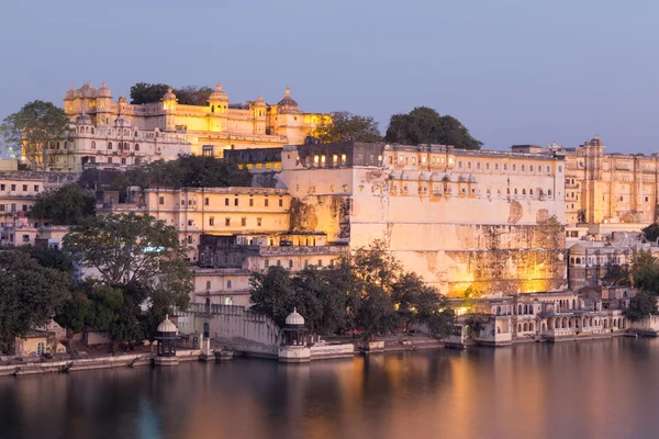 Udaipur Palacio de la ciudad en Rajasthan estado de la India —  Fotos de Stock